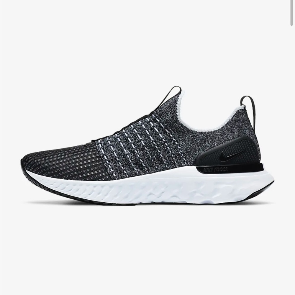 Women’s Nike Sneakers
